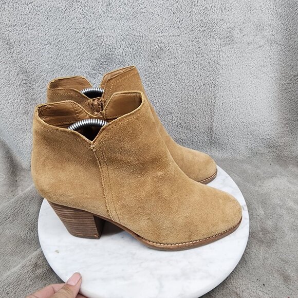 Gianni Bini Shoes Womens Size 9 Brown Suede Chunky Heel Side Zip Ankle Booties * - Picture 4 of 13